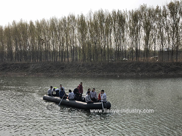 Pvc inflatable boat