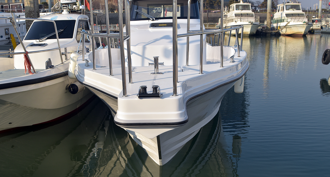 Liya-45-footer-boat-stern-outboard-engine-options-dual-motor