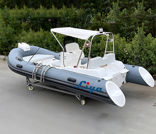 Explore The Best-selling Advantages of The Liya 4.3 Meter RIB Boat.