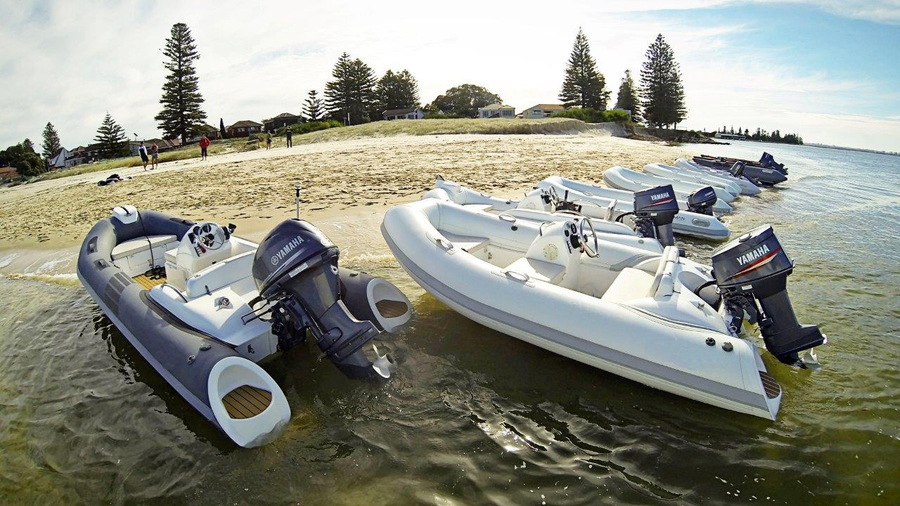 inflatable boat 330-1.jpg
