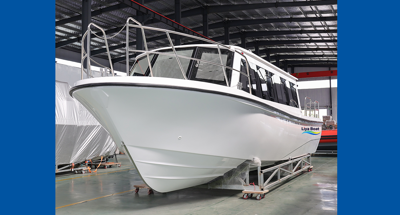 Liya 37ft Fiberglass Passenger Ferry Boat with 30 Seats,22 Capacity,300-600HP
