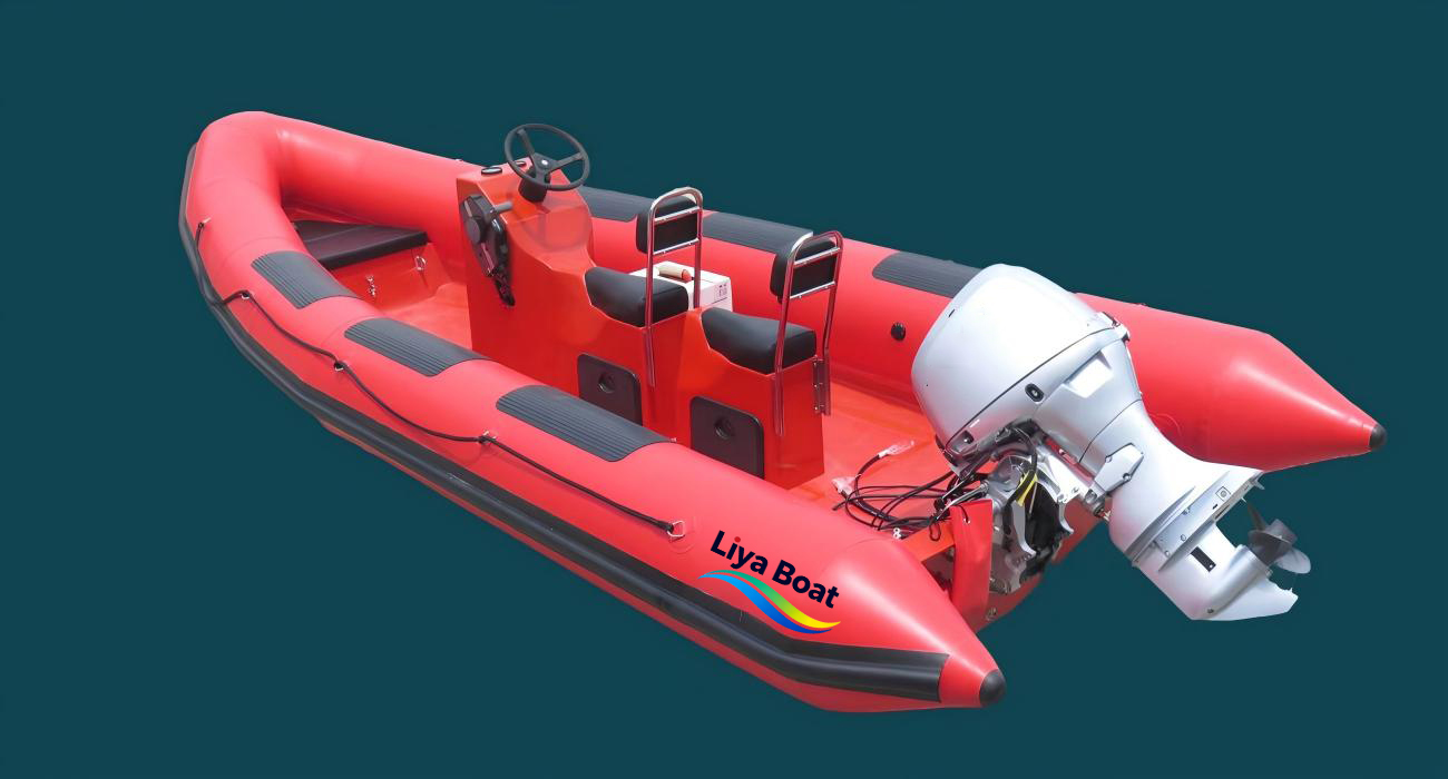 Spacious cockpit configurable for 6 to 10 passengers or trainees.