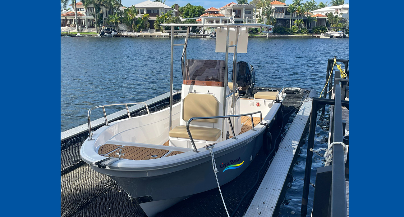 Liya 19FT Center Console FRP Panga Fishing Boat,CE Certified,for 8 Persons