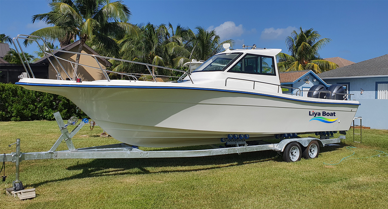 Liya 30ft Fiberglass Cabin Fishing Boat for 9 People,300-400HP,500L Fuel Tank