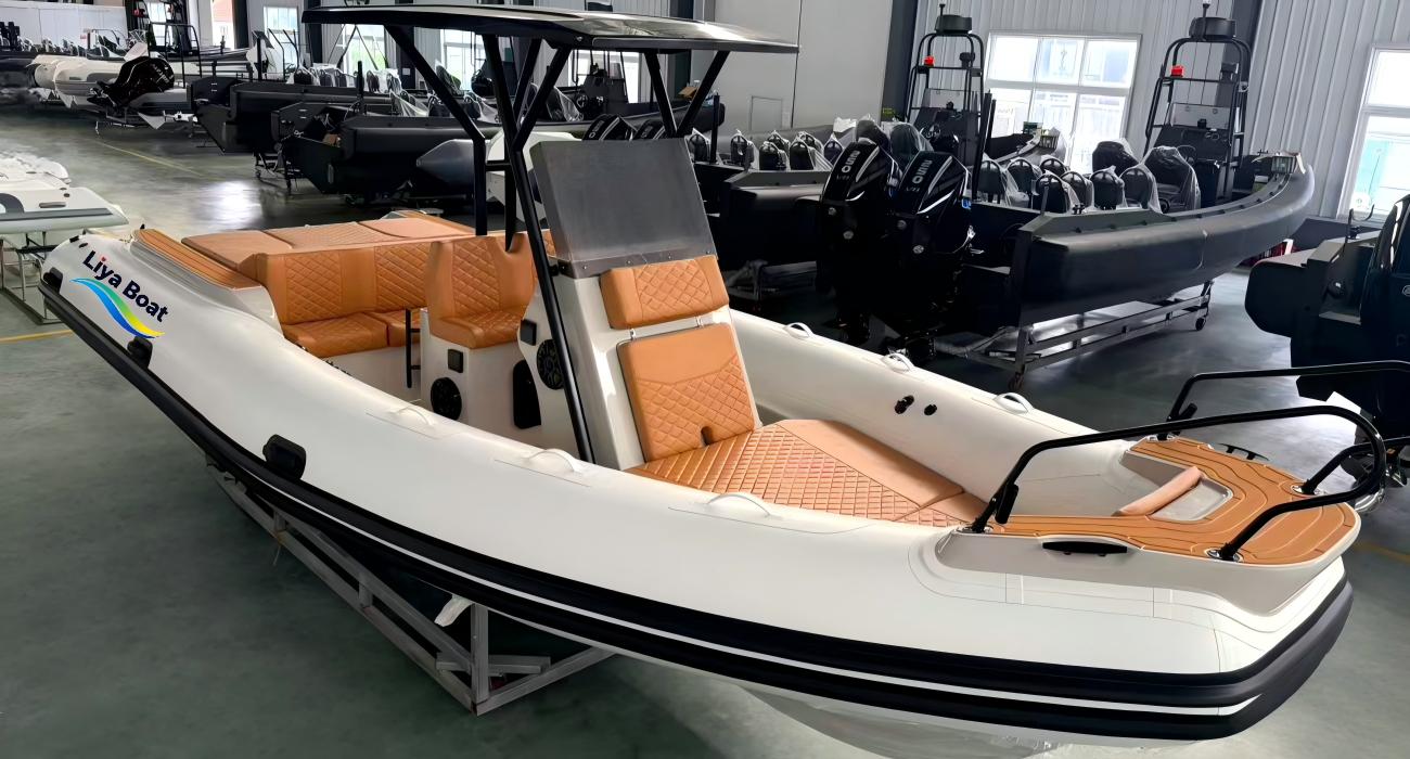 Liya 25ft ltaly Style Luxury RlB Boat with Large Sunbed-CE Certified for 16