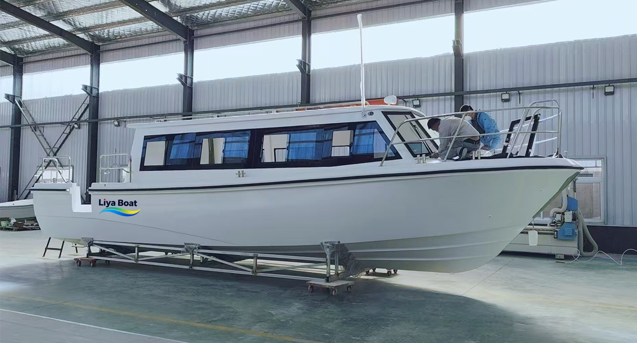 Liya 37ft Fiberglass Passenger Ferry Boat with 30 Seats,22 Capacity,300-600HP